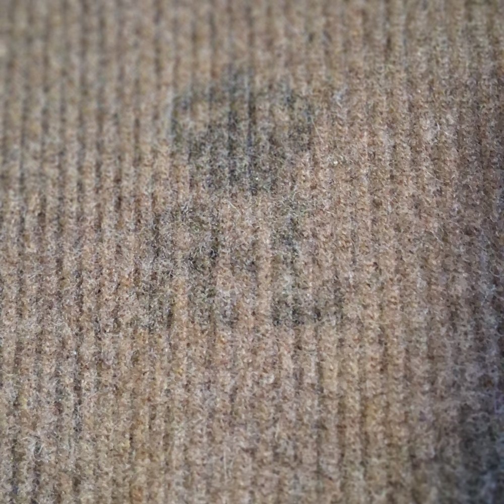 Ralph Lauren Men's V-Neck Sweater in Heathered Brown - Picture 5 of 7